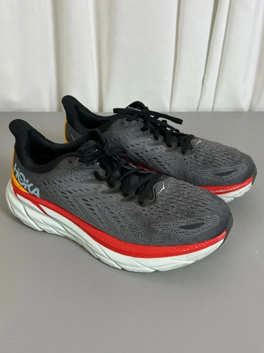 Hoka pre owned
